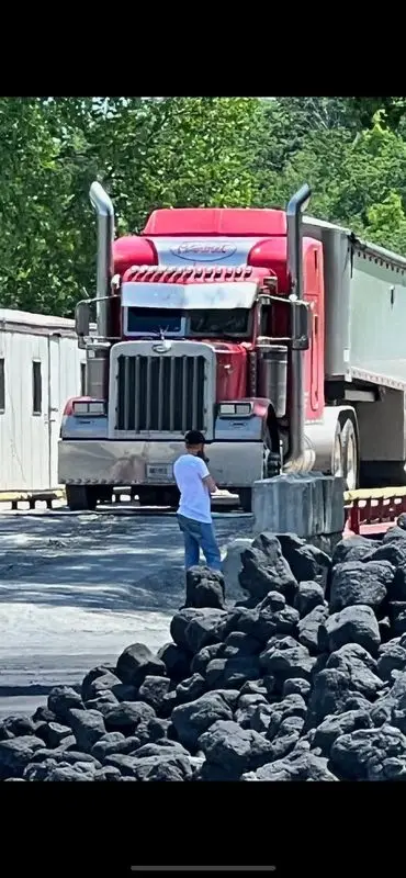 Mullins Trucking gallery image 20