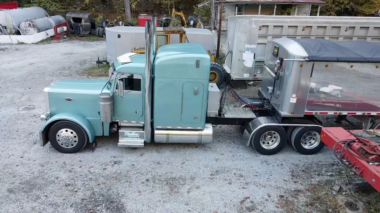 Mullins Trucking gallery image 22