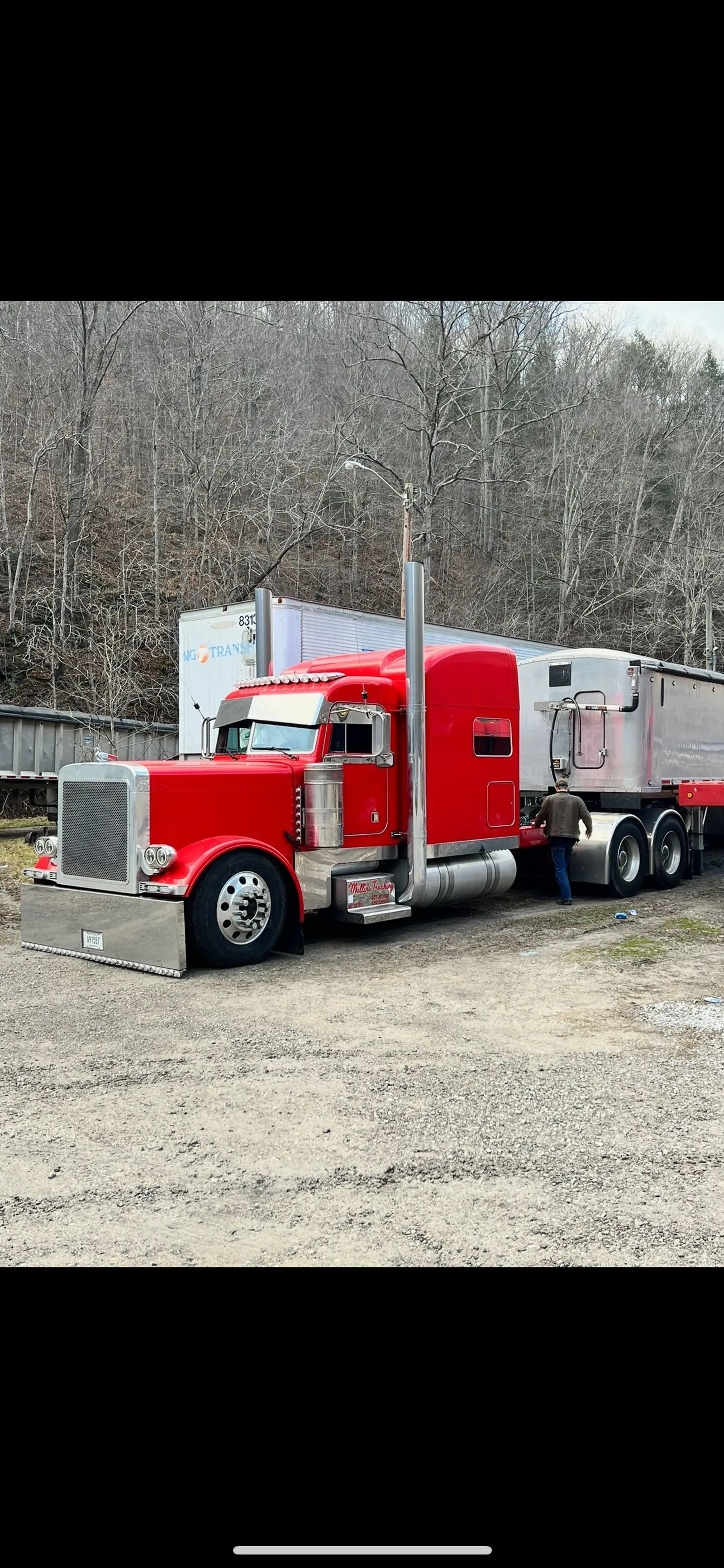 Trusted LONG-HAUL TRUCKING in Jenkins, KY — Mullins Trucking LLC